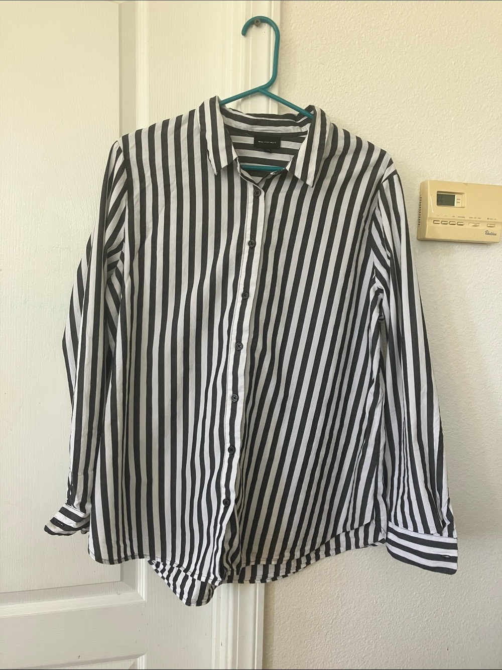 Who What Wear 100% Cotton Black & White Vertical Stripe Button-Down Shirt XXL